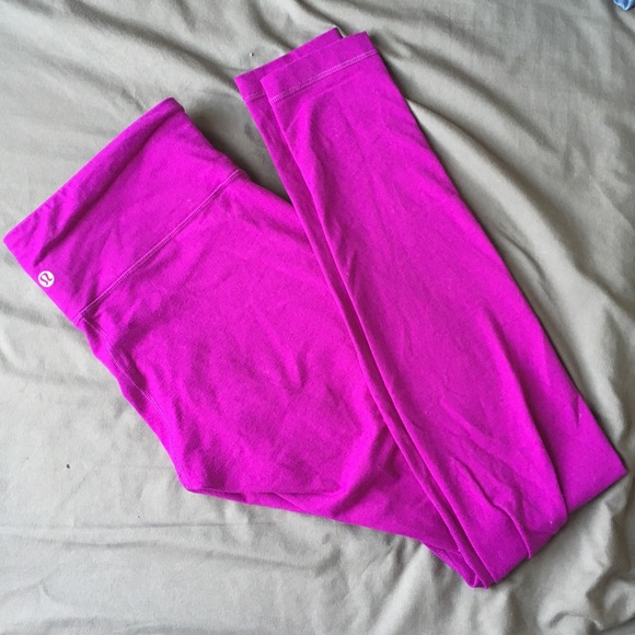 lululemon athletica Pants - Lululemon Wunder Under Low-Rise Tight